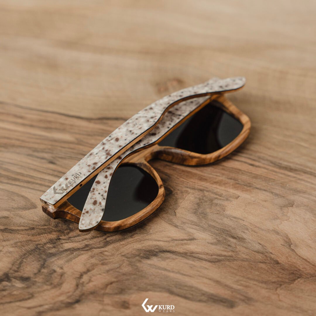 Marble Classic Sunglasses - Image 6