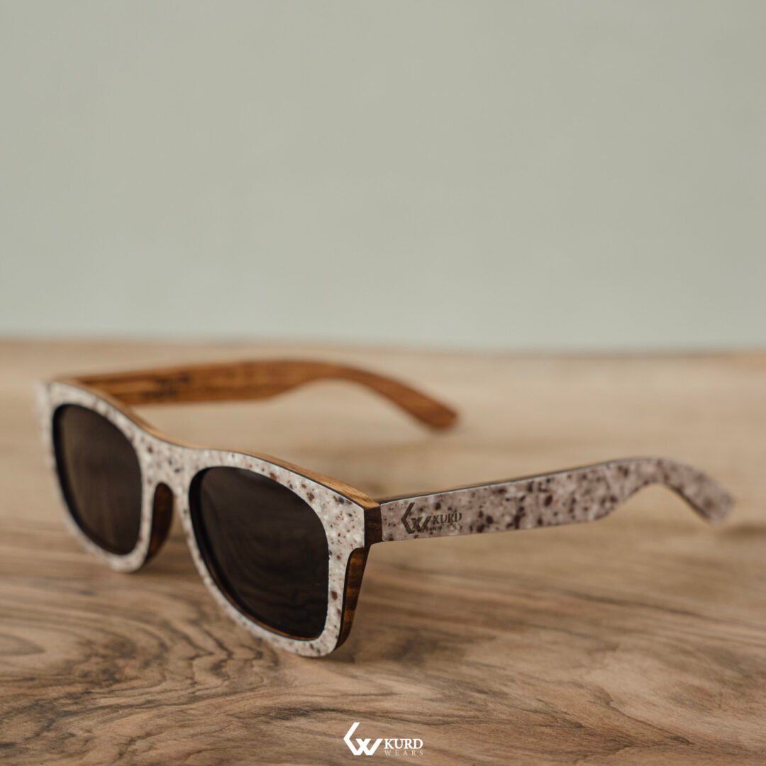 Marble Classic Sunglasses - Image 5