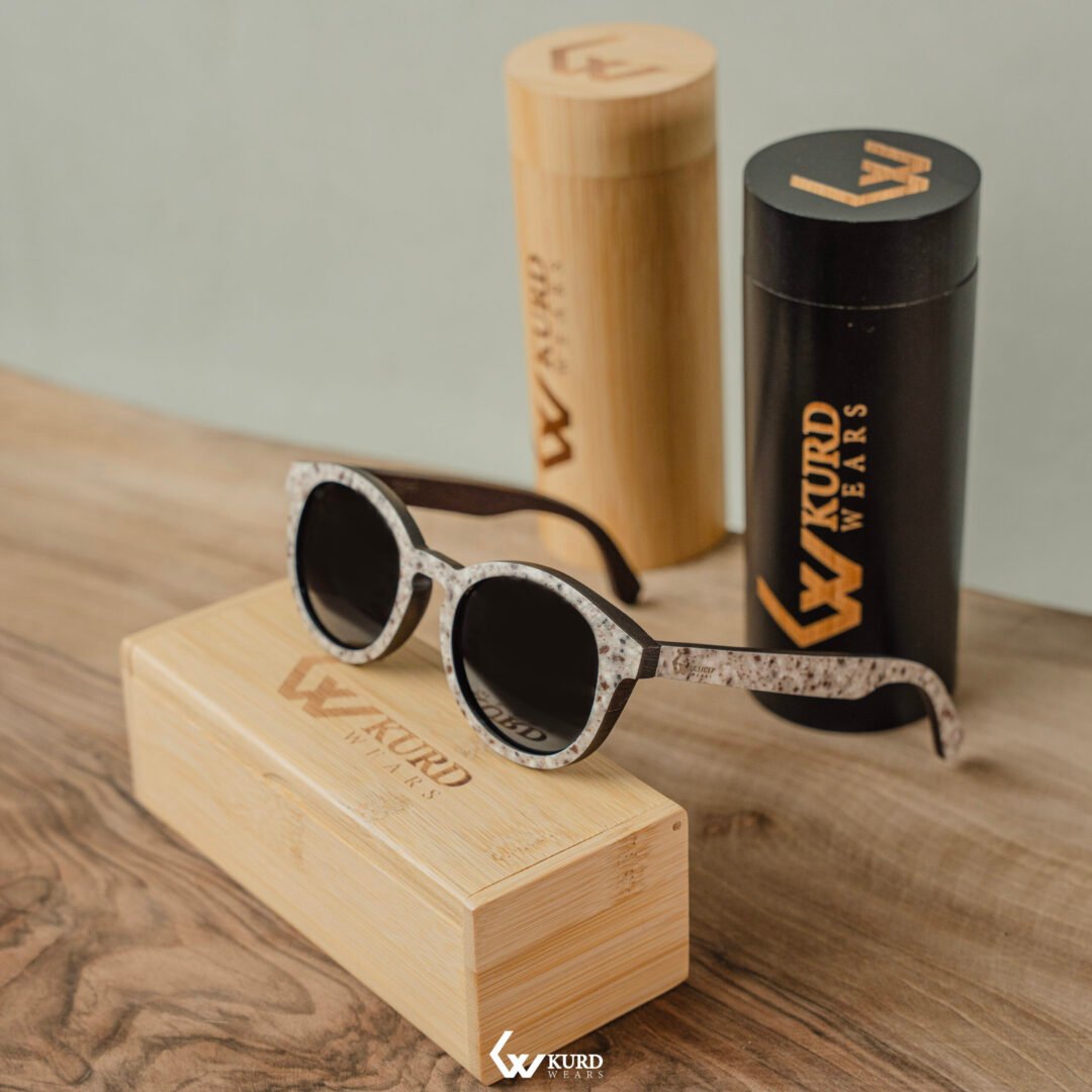 Marble Round Sunglasses - Image 11