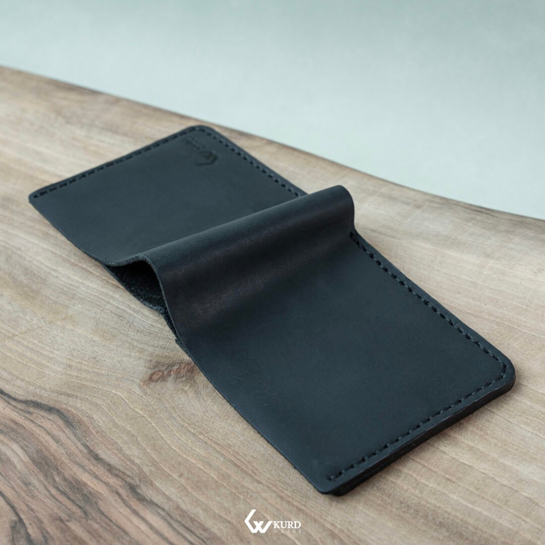 Bifold Wallet - Black - Image 4