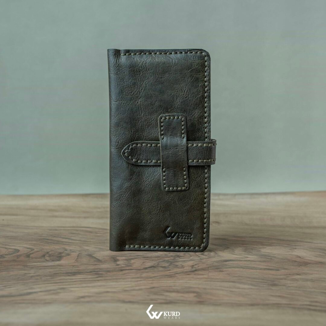 Artisan Long Wallet - Green Divan