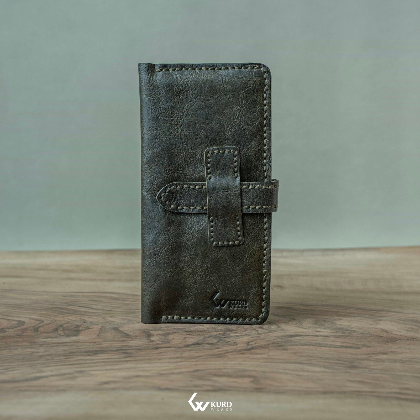 Artisan Long Wallet - Green Divan