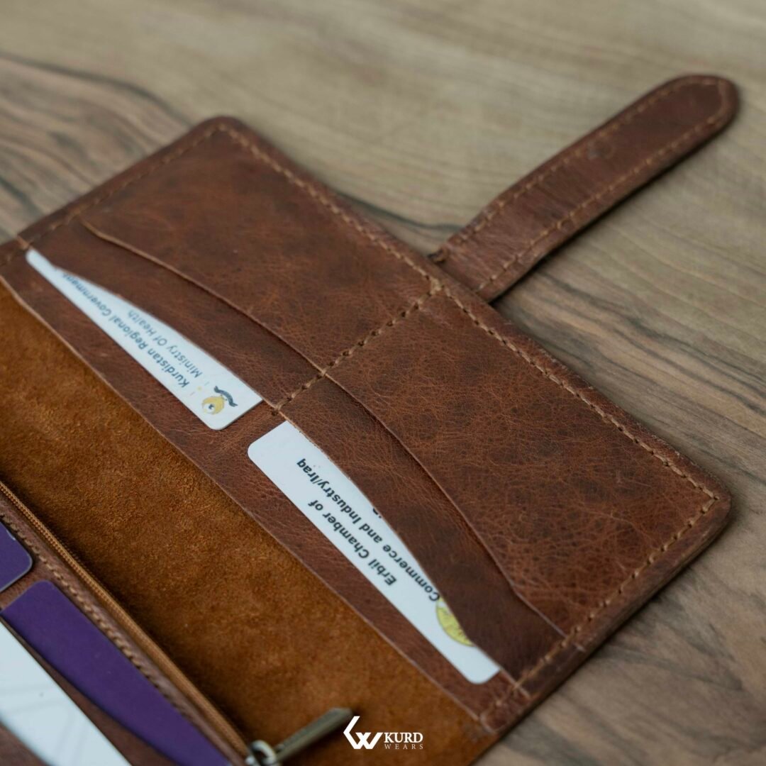 Artisan Long Zipper Wallet - Brown Divan